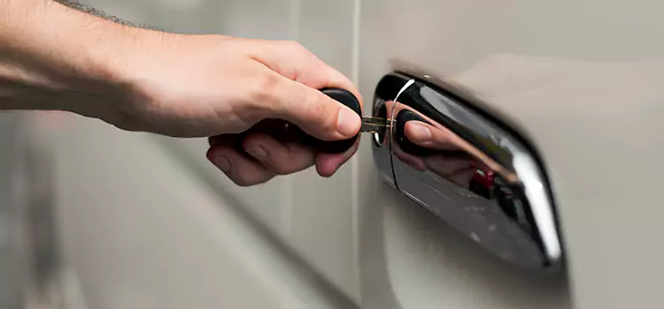 Why Choose Our Auto Locksmith Team in Lynn, MA?